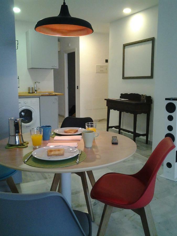 מאלגה Pop Art House 2 Bedrooms מראה חיצוני תמונה